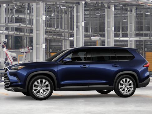 New 2026 Toyota Grand Highlander AWD Hybrid image 3