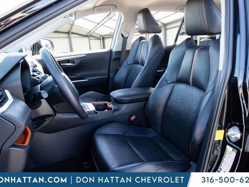 Used 2019 Toyota RAV4 Adventure AWD/4WD image 16