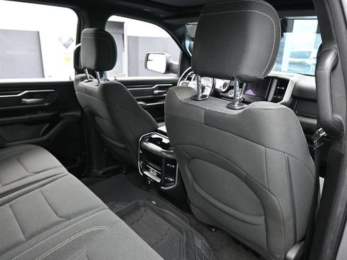 Used 2021 RAM 1500 Big Horn RWD image 46