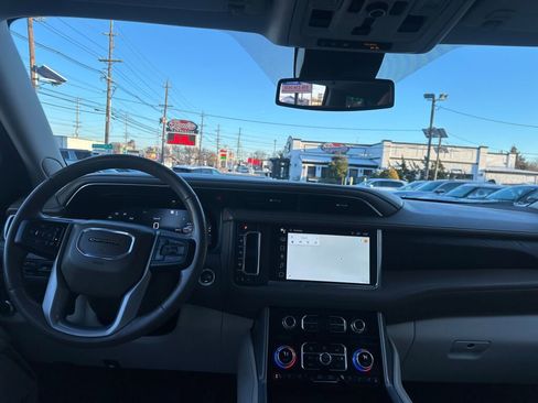 Used 2023 GMC Yukon Denali image 19