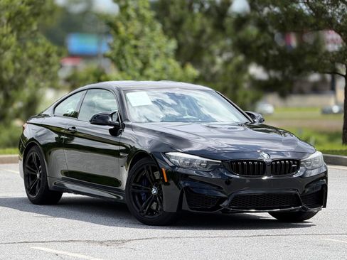 Used 2018 BMW M4 Coupe RWD image 13