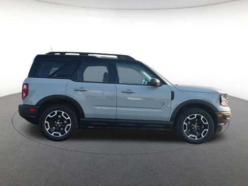 Used 2022 Ford Bronco Sport Outer Banks w/ Tech Package AWD/4WD image 4