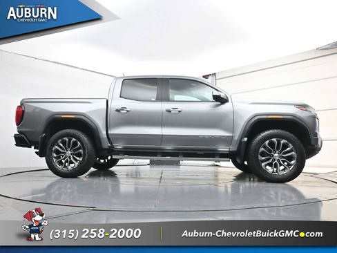 Used 2023 GMC Canyon Denali AWD/4WD image 25