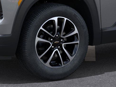 New 2026 Chevrolet TrailBlazer LT FWD image 9