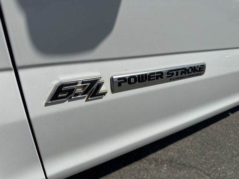 Used 2017 Ford F250 Lariat w/ Lariat Ultimate Package image 36