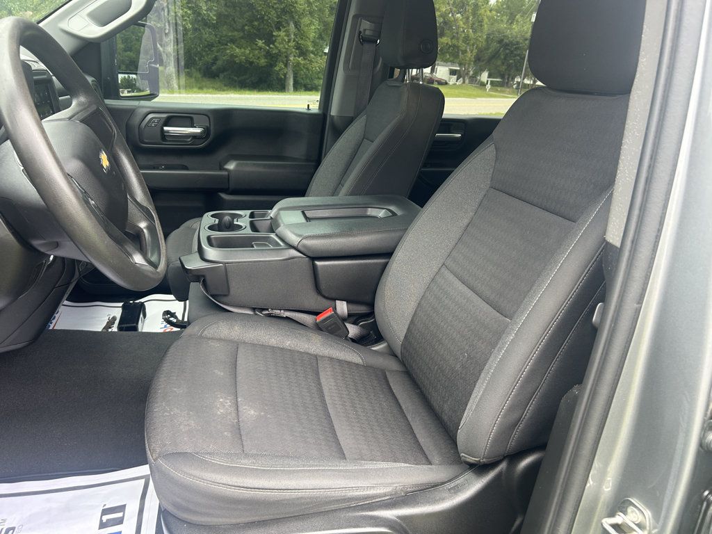 Used 2024 Chevrolet Silverado 2500 Custom w/ Custom Value Package AWD/4WD image 12