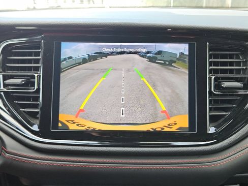 Used 2024 Dodge Durango GT AWD/4WD image 18
