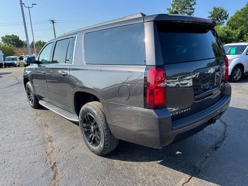 Used 2017 Chevrolet Suburban LS w/ Enhanced Driver Alert Package AWD/4WD image 3