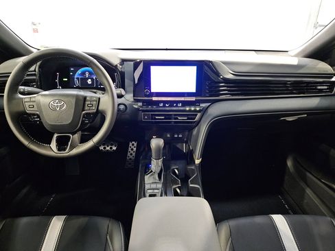 New 2026 Toyota Camry SE FWD image 9