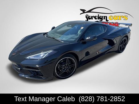 Used 2025 Chevrolet Corvette Stingray Coupe w/ 1LT RWD image 1