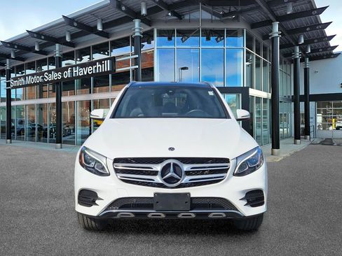 Used 2019 Mercedes-Benz GLC 300 4MATIC image 8
