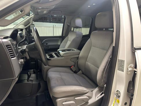 Used 2018 Chevrolet Silverado 2500 W/T w/ WT Fleet Convenience Package image 10