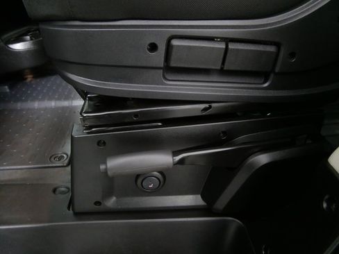 Used 2021 RAM ProMaster 2500 w/ Convenience Group image 28