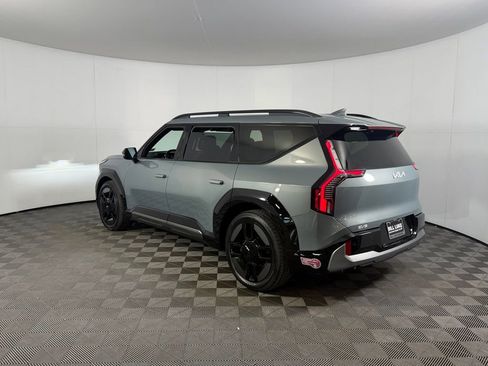 Used 2024 Kia EV9 GT-Line AWD/4WD image 8