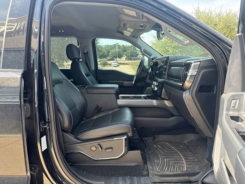 Used 2024 Ford F350 Lariat w/ FX4 Off-Road Package AWD/4WD image 12