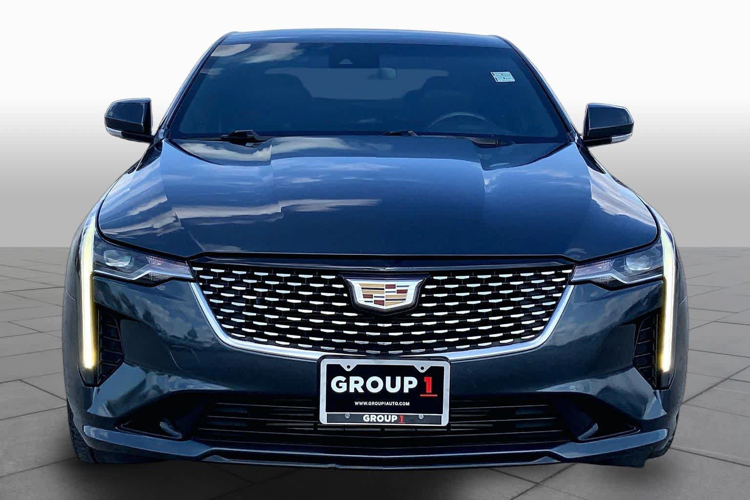 Used 2022 Cadillac CT4 Luxury RWD image 4