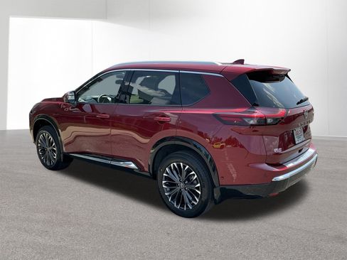 Used 2024 Nissan Rogue Platinum w/ Platinum Premium Package AWD/4WD image 5