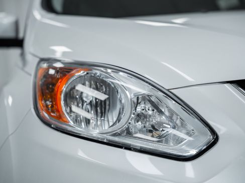 Used 2013 Ford C-MAX SE image 9