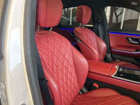 Used 2023 Mercedes-Benz S 580 4MATIC Sedan image 21