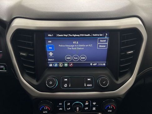 Used 2023 GMC Acadia SLE image 33