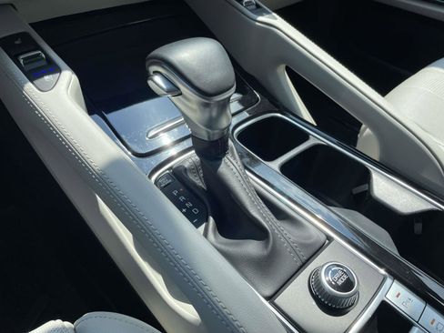 Used 2022 Kia Telluride SX FWD image 28