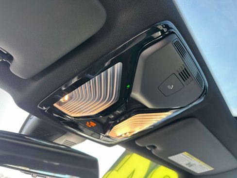 Used 2024 BMW 330i xDrive Sedan image 34