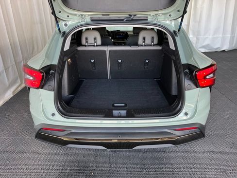 Used 2025 Chevrolet Trax ACTIV w/ Driver Confidence Package FWD image 24