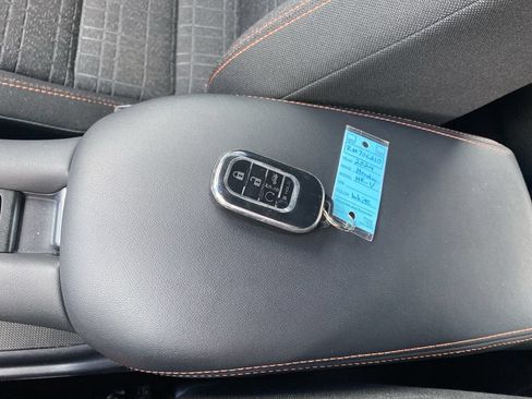 Used 2024 Honda HR-V Sport image 30