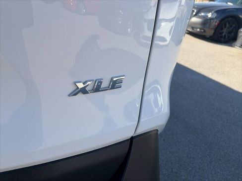 Used 2024 Toyota RAV4 XLE image 28