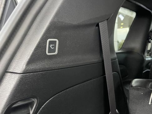 New 2026 Chrysler Pacifica Select image 19