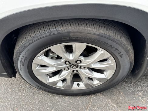 Certified 2025 Toyota Grand Highlander AWD Hybrid image 8