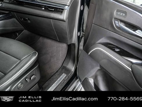 Used 2024 Cadillac Escalade ESV Sport image 26