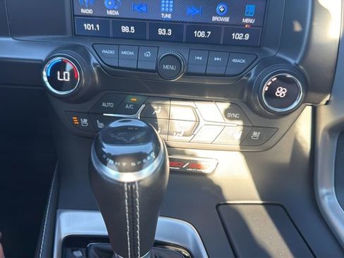 Used 2019 Chevrolet Corvette Z06 image 23