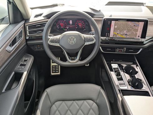 New 2026 Volkswagen Atlas SEL Premium R-Line image 32