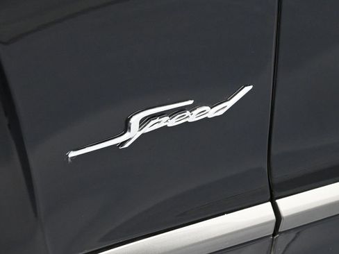 Used 2024 Bentley Flying Spur W12 image 14