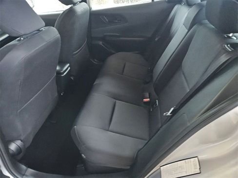 Used 2025 Toyota Prius LE image 26