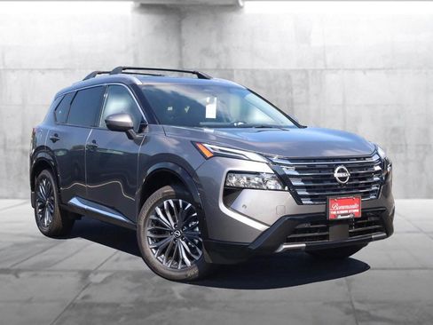 New 2026 Nissan Rogue Platinum AWD/4WD image 2
