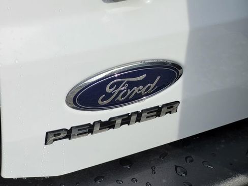 New 2025 Ford Bronco 4-Door AWD/4WD image 6