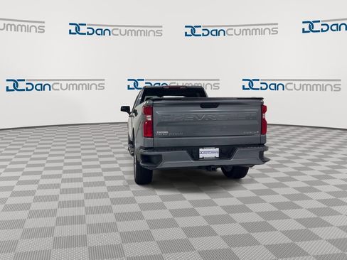 Used 2022 Chevrolet Silverado 1500 Custom w/ Safety Confidence Package AWD/4WD image 7