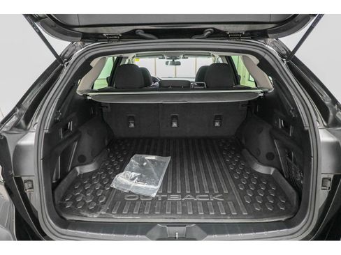 Used 2023 Subaru Outback Premium image 64