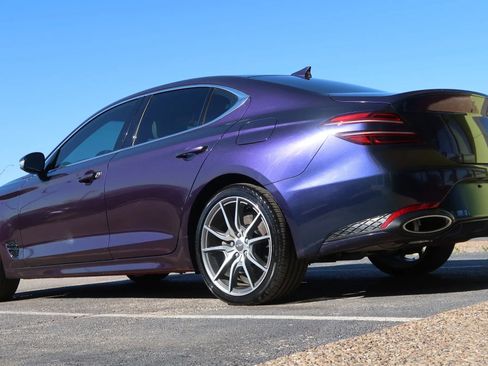 Used 2023 Genesis G70 3.3T image 13