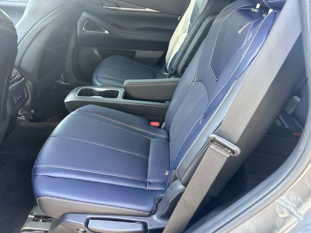 Certified 2026 INFINITI QX60 Sport w/ Dark Cargo Package AWD/4WD image 18