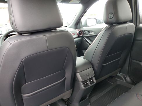 New 2026 Chevrolet Equinox RS w/ LPO, Floor Liner Package image 27