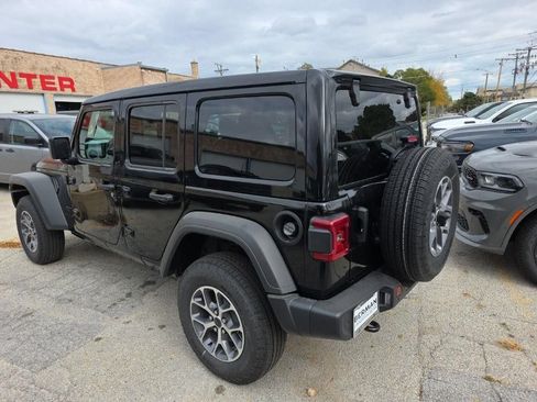 Certified 2025 Jeep Wrangler Unlimited Sport AWD/4WD image 9