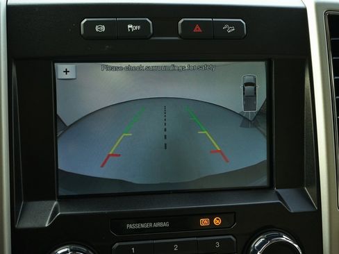 Used 2019 Ford F250 Lariat w/ Lariat Ultimate Package image 15