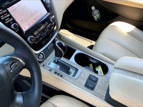 Used 2023 Nissan Murano SL w/ SL Moonroof Package AWD/4WD image 17