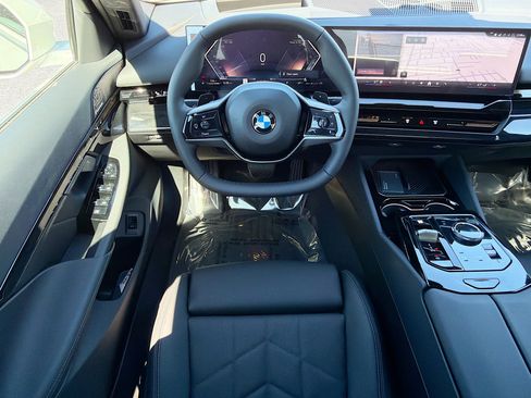 New 2026 BMW 530i 530i w/ Premium Package image 17