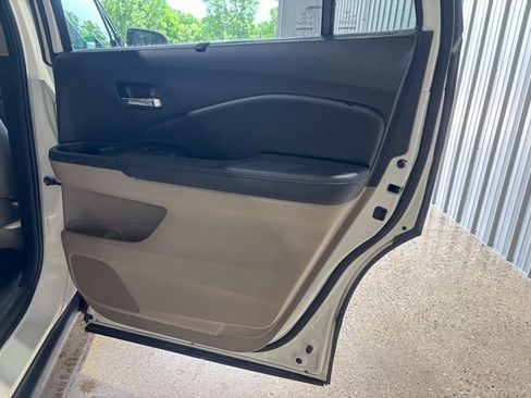 Used 2019 Honda Pilot EX-L image 10
