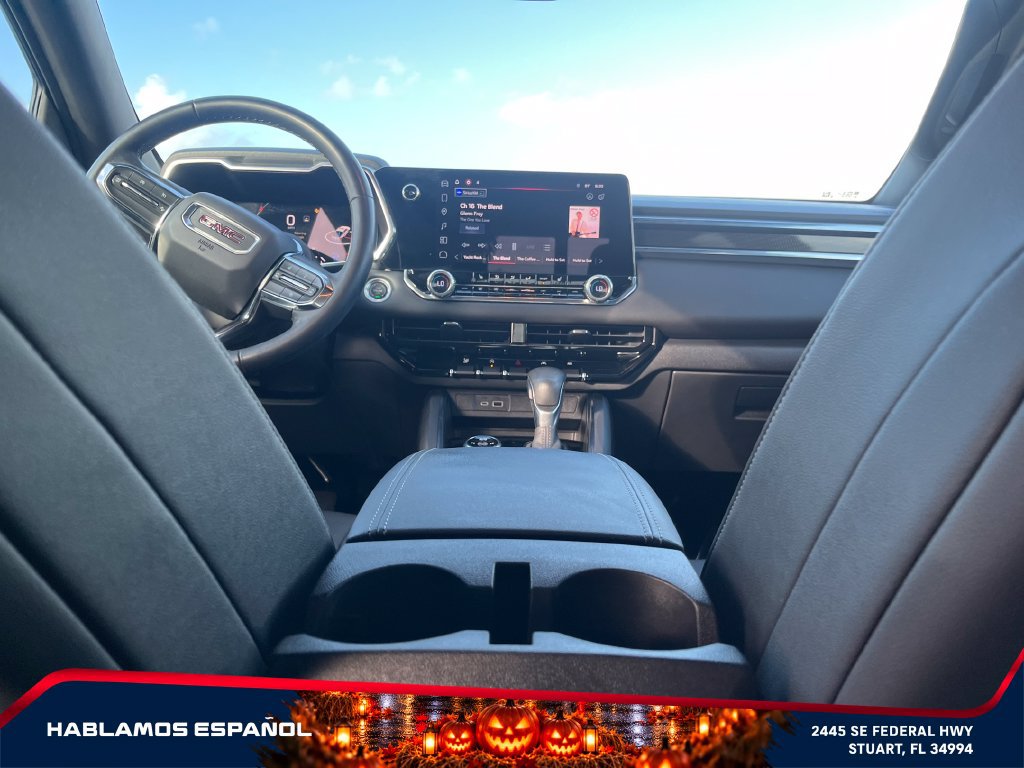 Used 2024 GMC Canyon Elevation w/ Elevation Premium Package AWD/4WD image 15