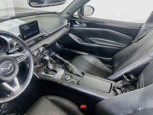 Used 2020 MAZDA MX-5 Miata RF Grand Touring RWD image 22